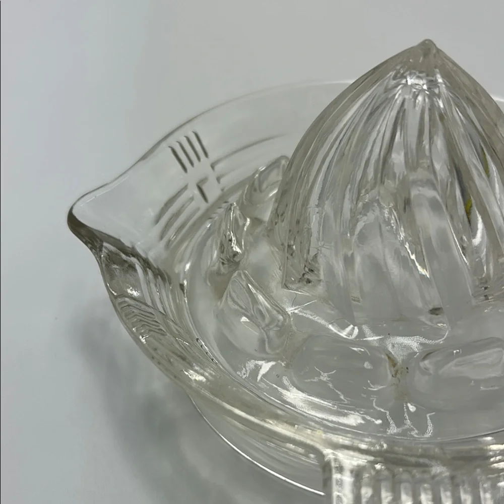 Vintage Hazel-Atlas Footed Glass Juicer Clear Handle Criscross Design